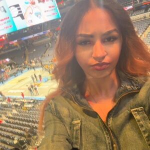 Meet your Posher, Shaie